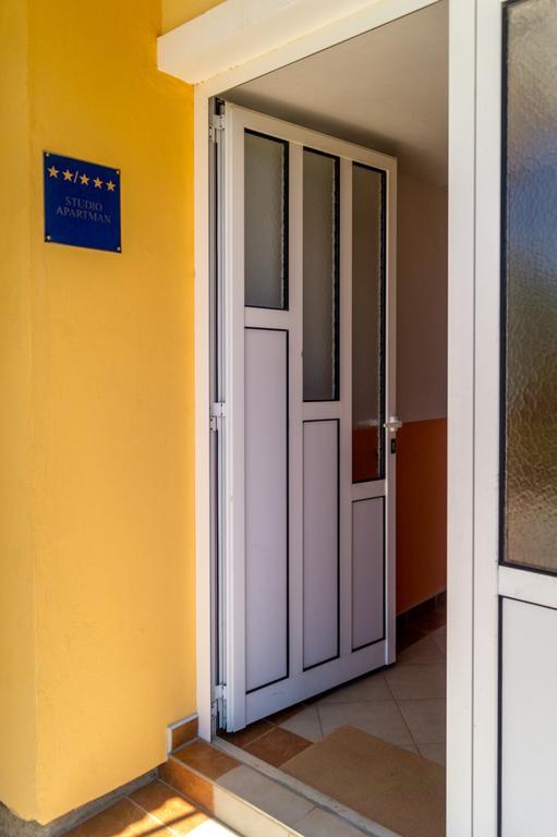 Apartmani Marino Privlaka  Exterior foto